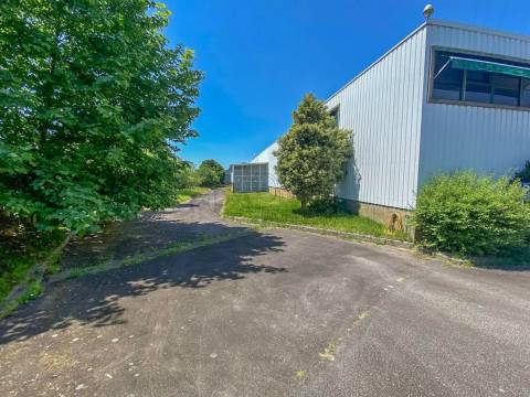 Pavilhões para Venda em Guimarães