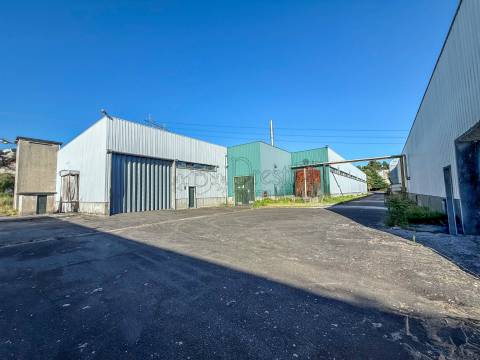 Pavilhões para Venda em Guimarães