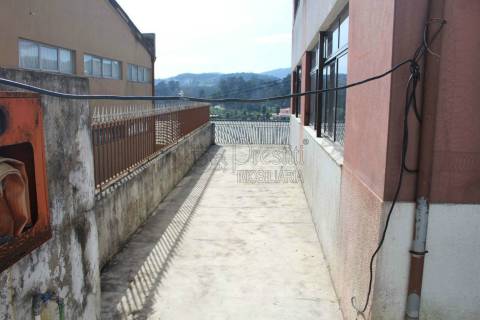 Armazém à venda em Marco de Canaveses