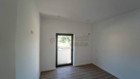 Apartamento T2 para alugar em Moreira de Cónegos