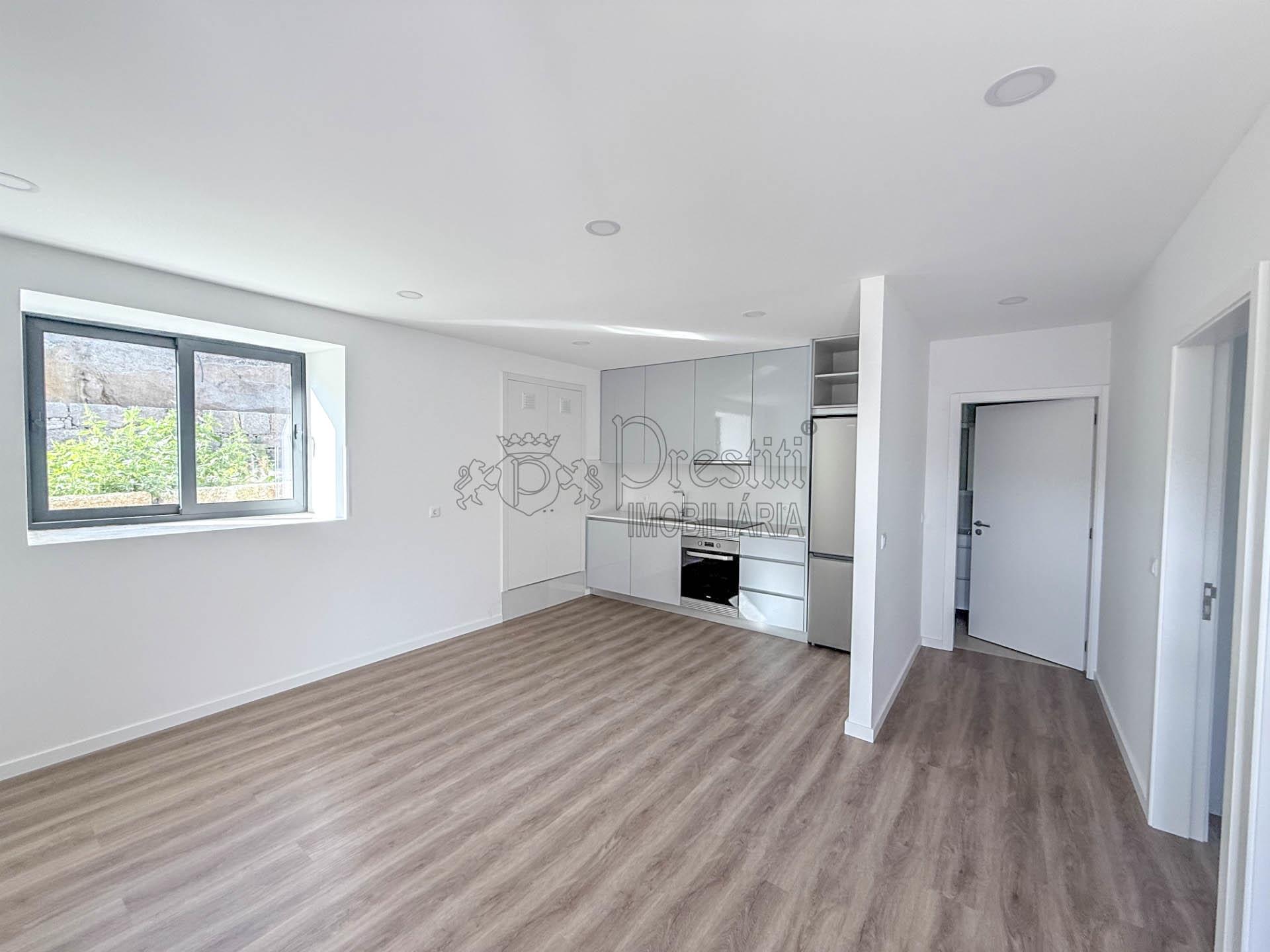 Apartamento T2 para alugar em Moreira de Cónegos