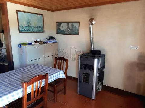 Moradia T2 em Borba de Godim, Felgueiras