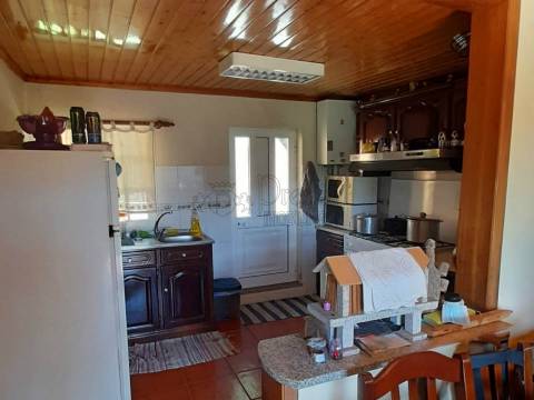 Moradia T2 em Borba de Godim, Felgueiras