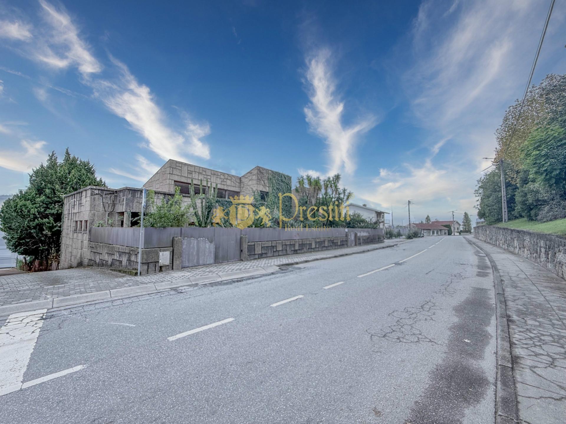 Moradia T4 em Guimarães – Imóvel de Banco