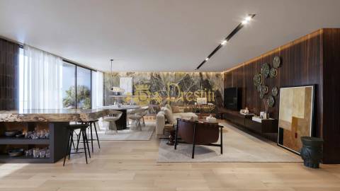 Apartamento T4 Duplex à Venda – Porto