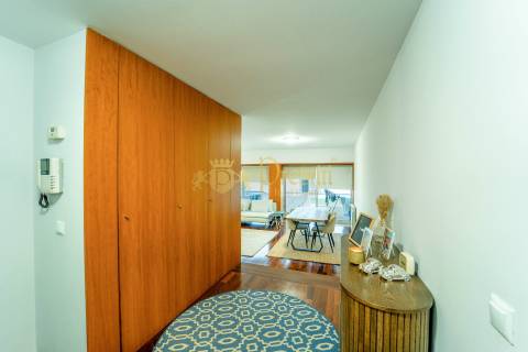 Apartamento T2 à Venda em Creixomil, Guimarães