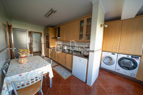 Apartamento T3 em Azurém – Excelente Localização