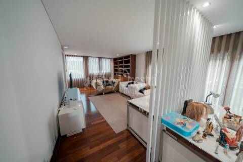 Moradia Única com Vista Deslumbrante, a Minutos de Guimarães