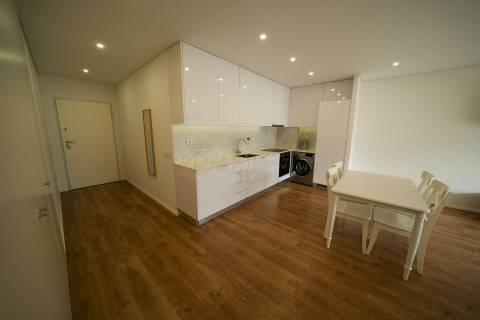 Começar uma nova história num T1 cheio de encanto em Oliveira, São Paio, São Sebastião