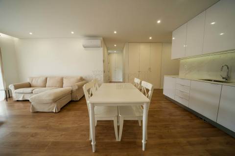 Começar uma nova história num T1 cheio de encanto em Oliveira, São Paio, São Sebastião