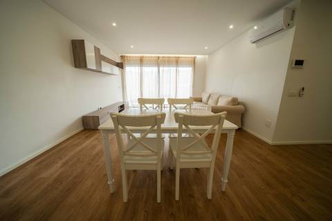 Começar uma nova história num T1 cheio de encanto em Oliveira, São Paio, São Sebastião