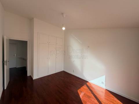 Apartamento T3 Duplex para alugar em Guimarães