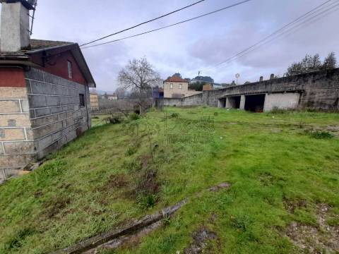 Moradia T3 à venda em Marco de Canaveses