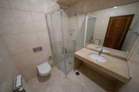 Apartamento T2 para alugar Junto ao Guimarães Shopping