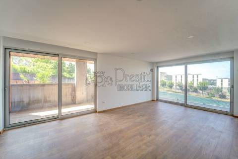 Apartamento T2 para Arrendar em Guimarães