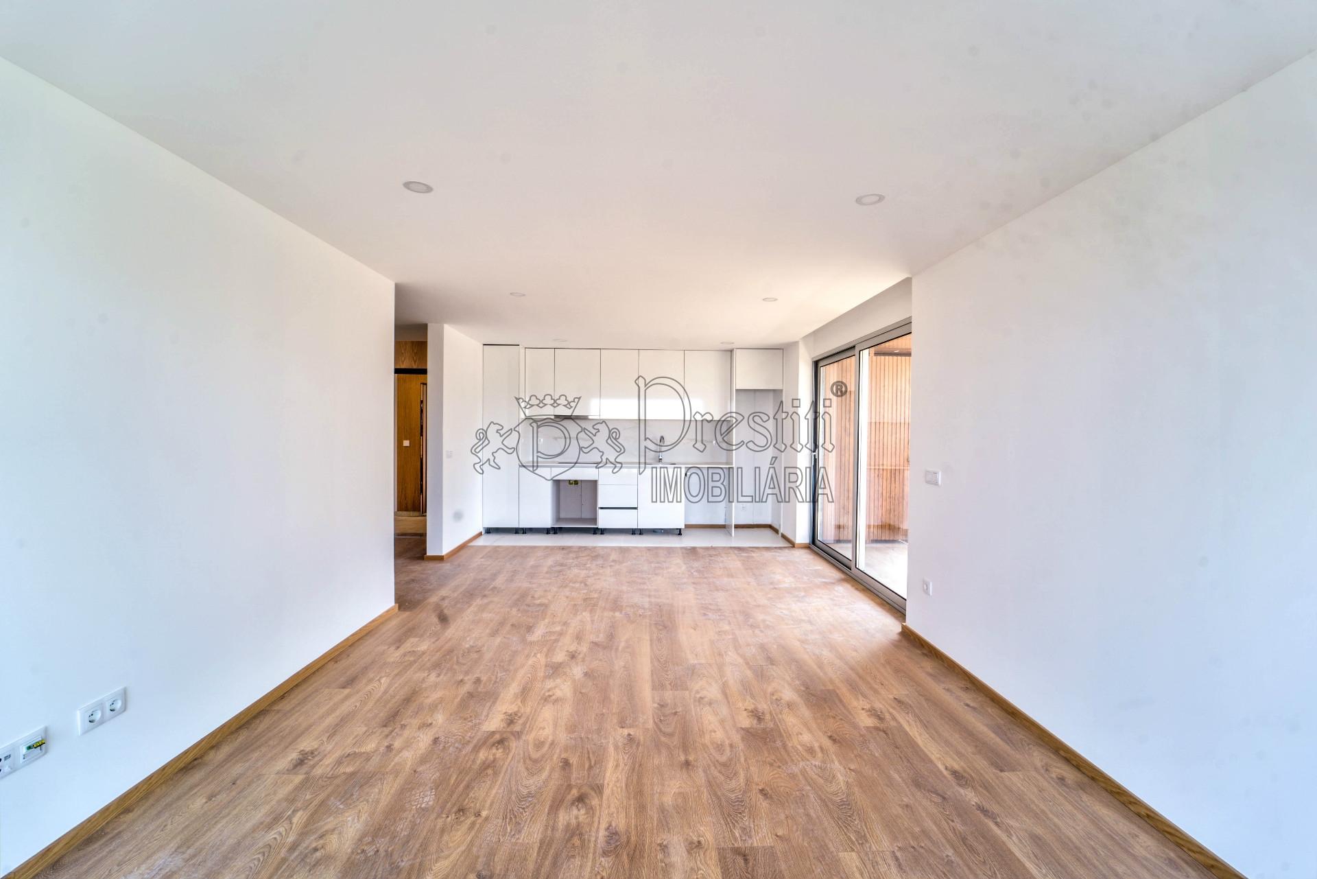 Apartamento T2 para Arrendar em Guimarães