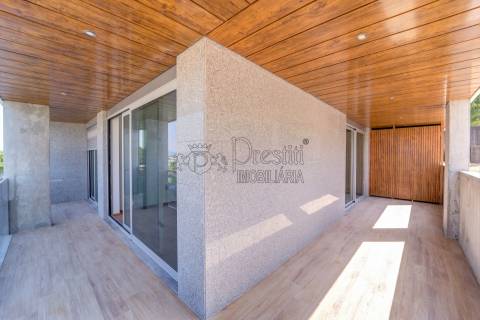 Apartamento T2 para Arrendar em Guimarães