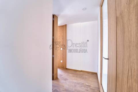 Apartamento T2 para Arrendar em Guimarães