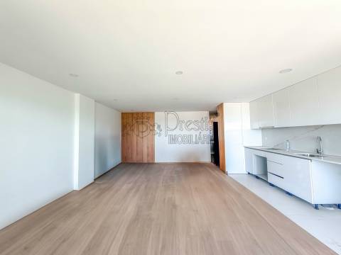 Apartamento T2 para Arrendar em Guimarães