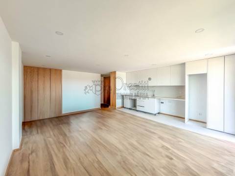 Apartamento T2 para Arrendar em Guimarães