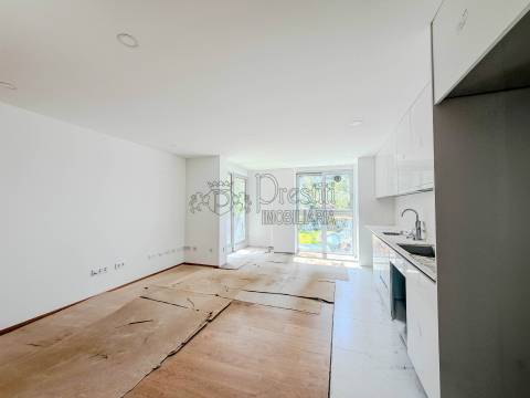 Apartamento T2 para Arrendar em Guimarães