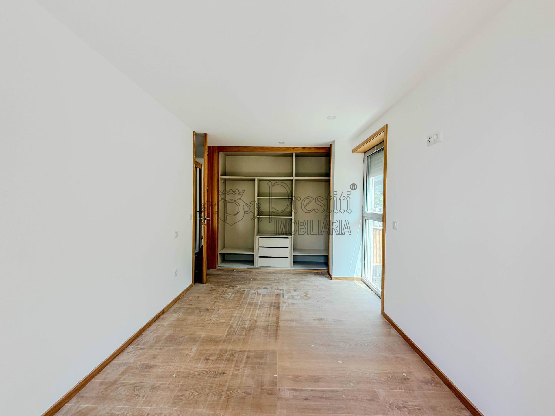 Apartamento T2 para Arrendar em Guimarães