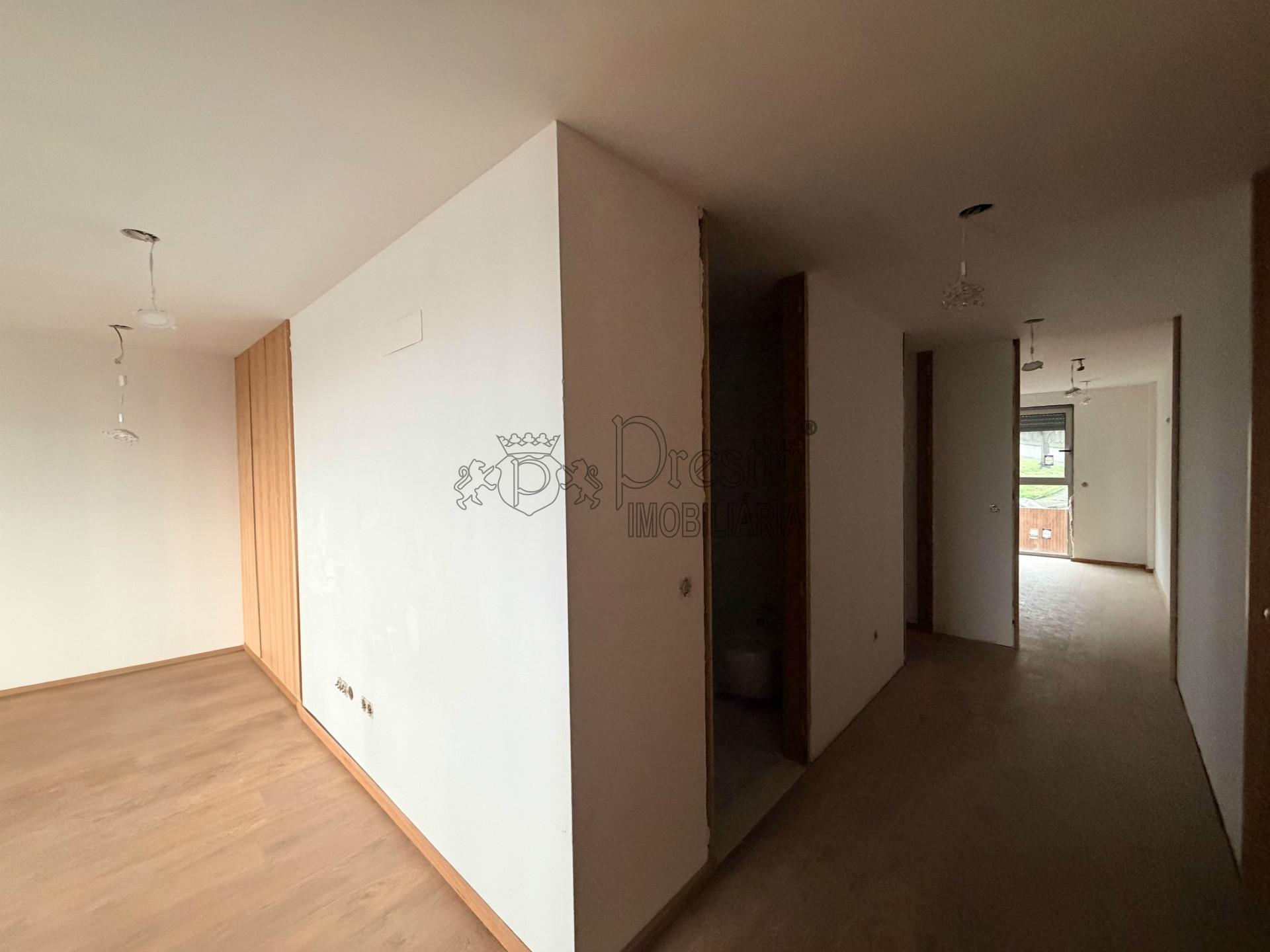 Apartamento T2 para Arrendar em Guimarães - desde 860€
