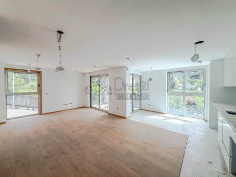 Apartamento T2 para Arrendar em Guimarães - desde 850€
