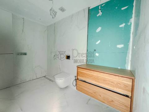 Apartamento T2 para Arrendar em Guimarães