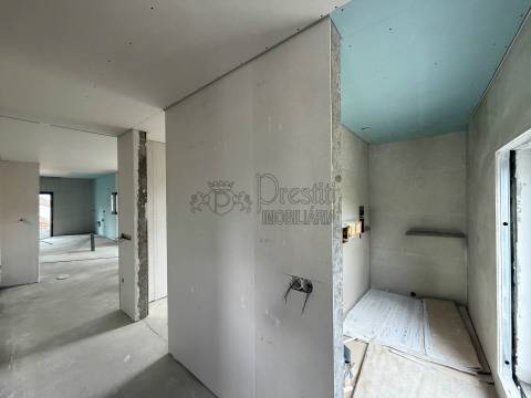Apartamento T3 para alugar em Moreira de Cónegos