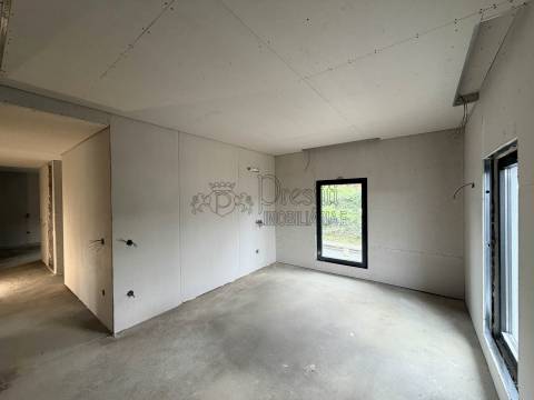 Apartamento T3 para alugar em Moreira de Cónegos