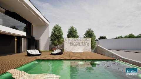 Moradia T4+1 com 4 Suites e piscina privativa em Guimarães