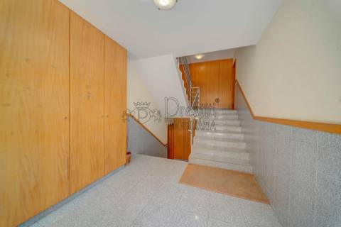Apartamento T2 com Terraço para Alugar em Aldão