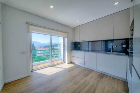 Apartamento T3 Duplex para alugar em Vizela
