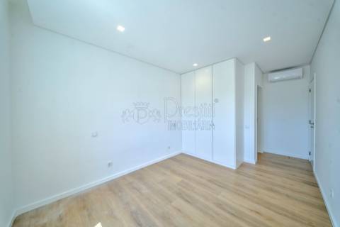 Apartamento T3 Duplex para alugar em Vizela