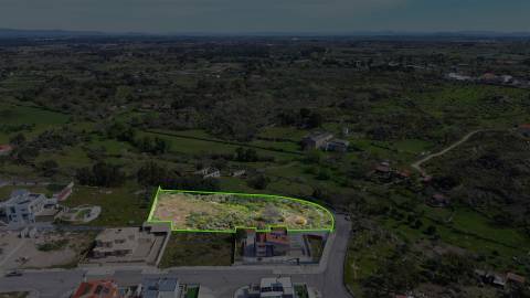 Lote de terreno com 5000m2 com projeto em Castelo Branco