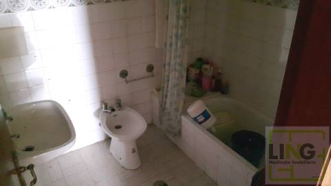 Moradia Geminada T3 situada em Monfortinho