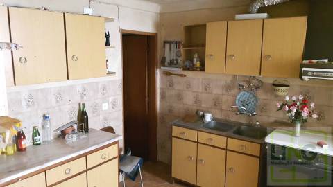 Moradia Geminada T3 situada em Monfortinho