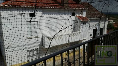 Moradia Geminada T3 situada em Monfortinho