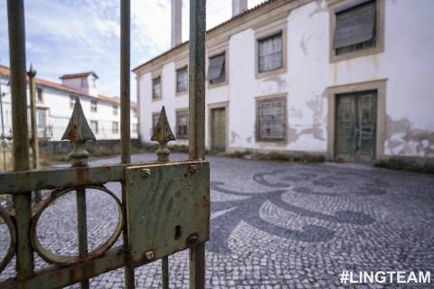 Solar localizado em Castelo Branco,  na zona histórica da cidade.