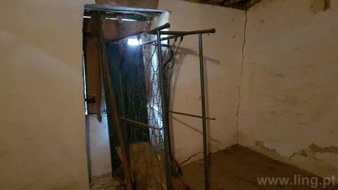 Moradia em Banda T5 em Monforte da Beira, excelente para projeto de alojamento local