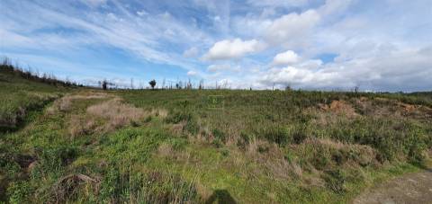 Quinta T0 Venda em Freixial e Juncal do Campo,Castelo Branco
