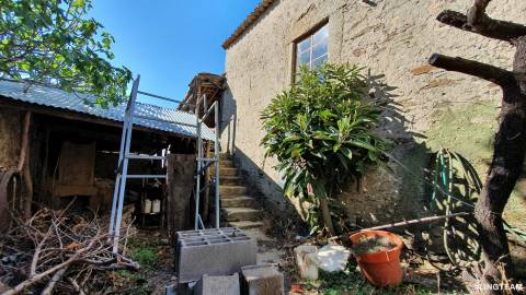 Moradia T2 com pátio para venda no Palvarinho, Castelo Branco