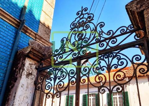 Palácio >=T10 Venda em Tortosendo,Covilhã