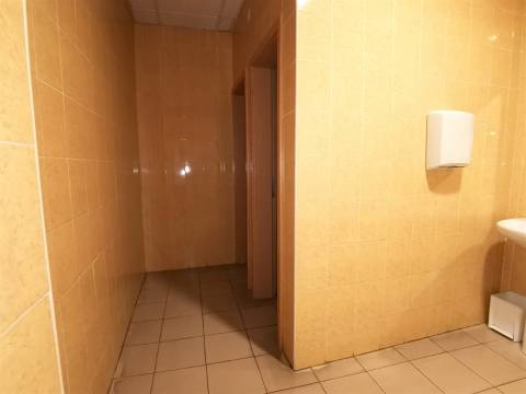 Loja ampla com 250 m² no coração da cidade – localização estratégica