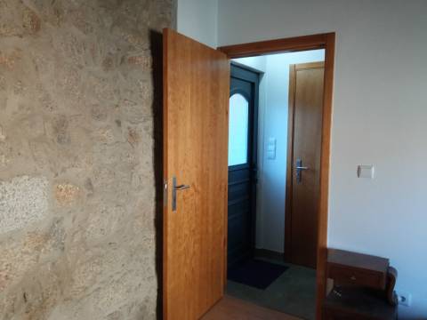 Moradia Geminada em Penamacor