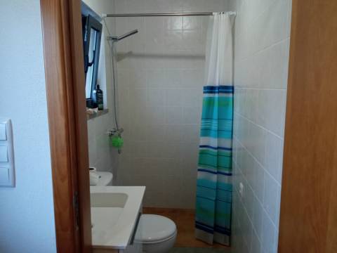 Moradia Geminada em Penamacor