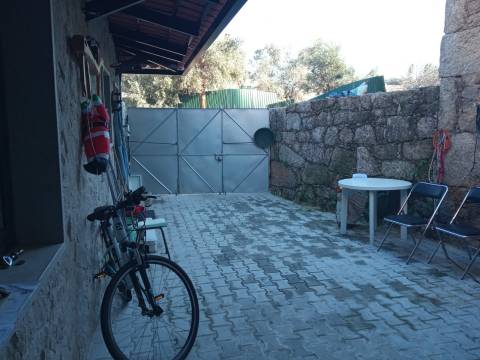 Moradia Geminada em Penamacor