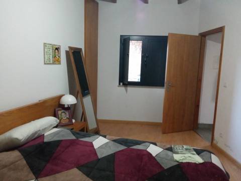 Moradia Geminada em Penamacor