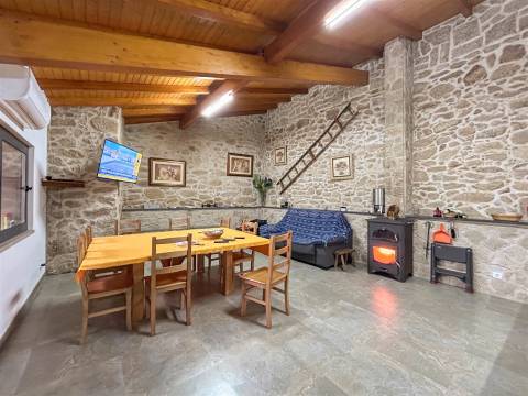 Moradia Geminada em Penamacor